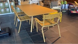 [15759.. / 2x 12011.. / 2x 16774.. / 11874..] Tischgruppe Luxembourg