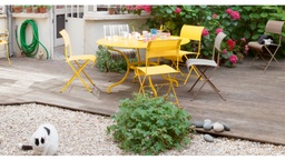 Gartentisch Romane